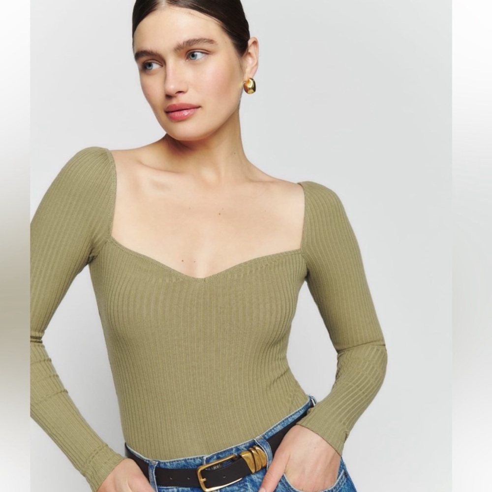 [reformation] october knit long-sleeve olive oil top